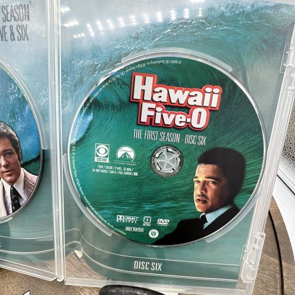 Hawaii Five-O - First Season (DVD, 2007, 6-Disc Set, Disc 7 Is Missing - Picture 13 of 16